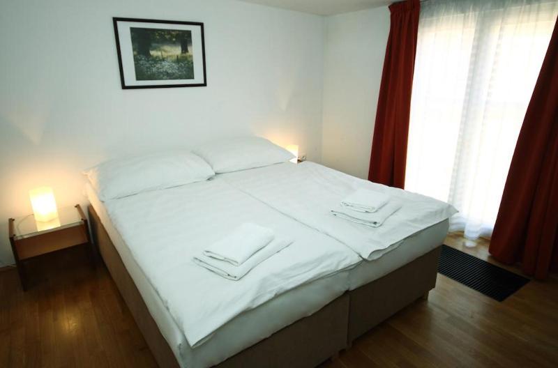 River View Apartmán *